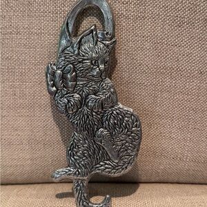 Vintage Pewter Cat Wall Hook by Carson 1992 7”